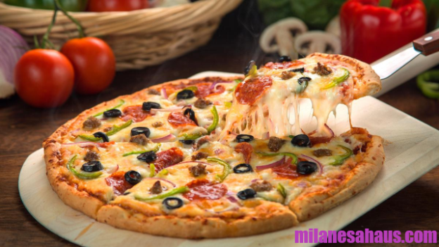 Resep Pizza Buatan Sendiri Tanpa Oven, Bisa Dibuat Di Teflon Loh!