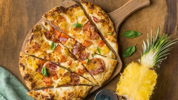 Topping Pizza Paling Unik